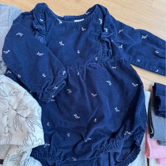 Carter’s - Baby Girl 12 Month 13-Piece Bundle - Picture 3 of 15